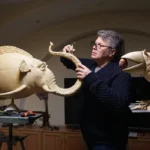 Oleg Pinchuk and his sculpture